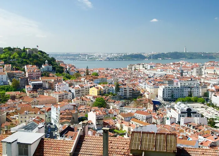 With Terrace By Lovelystay Apartment