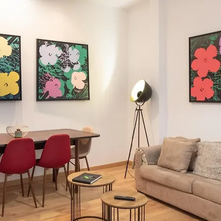 With Terrace By Lovelystay Διαμέρισμα *